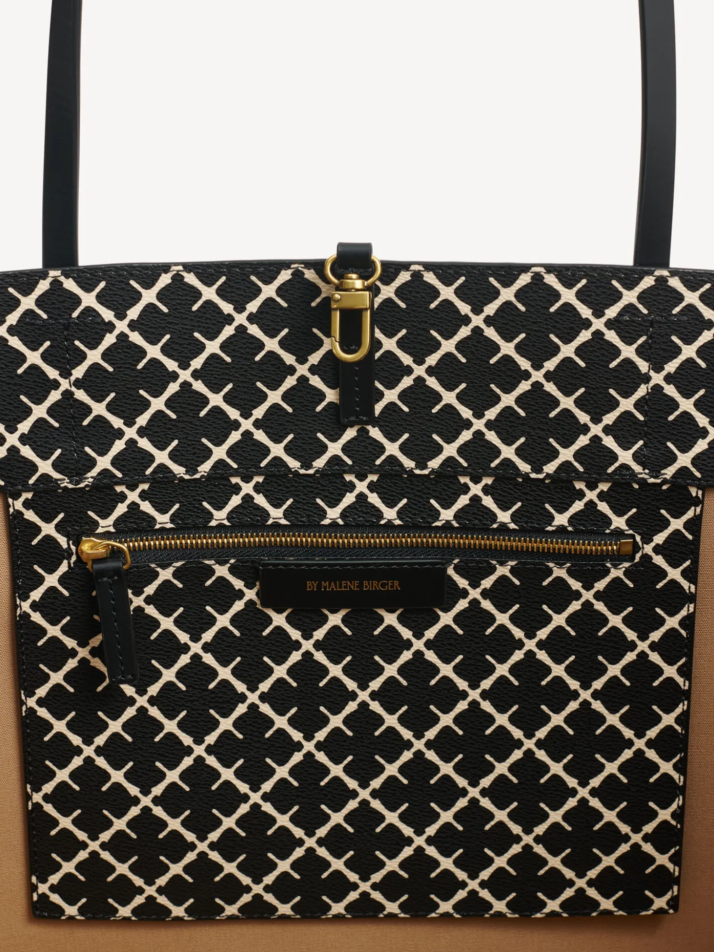 Online By Malene Birger Abi tote bag med print Black