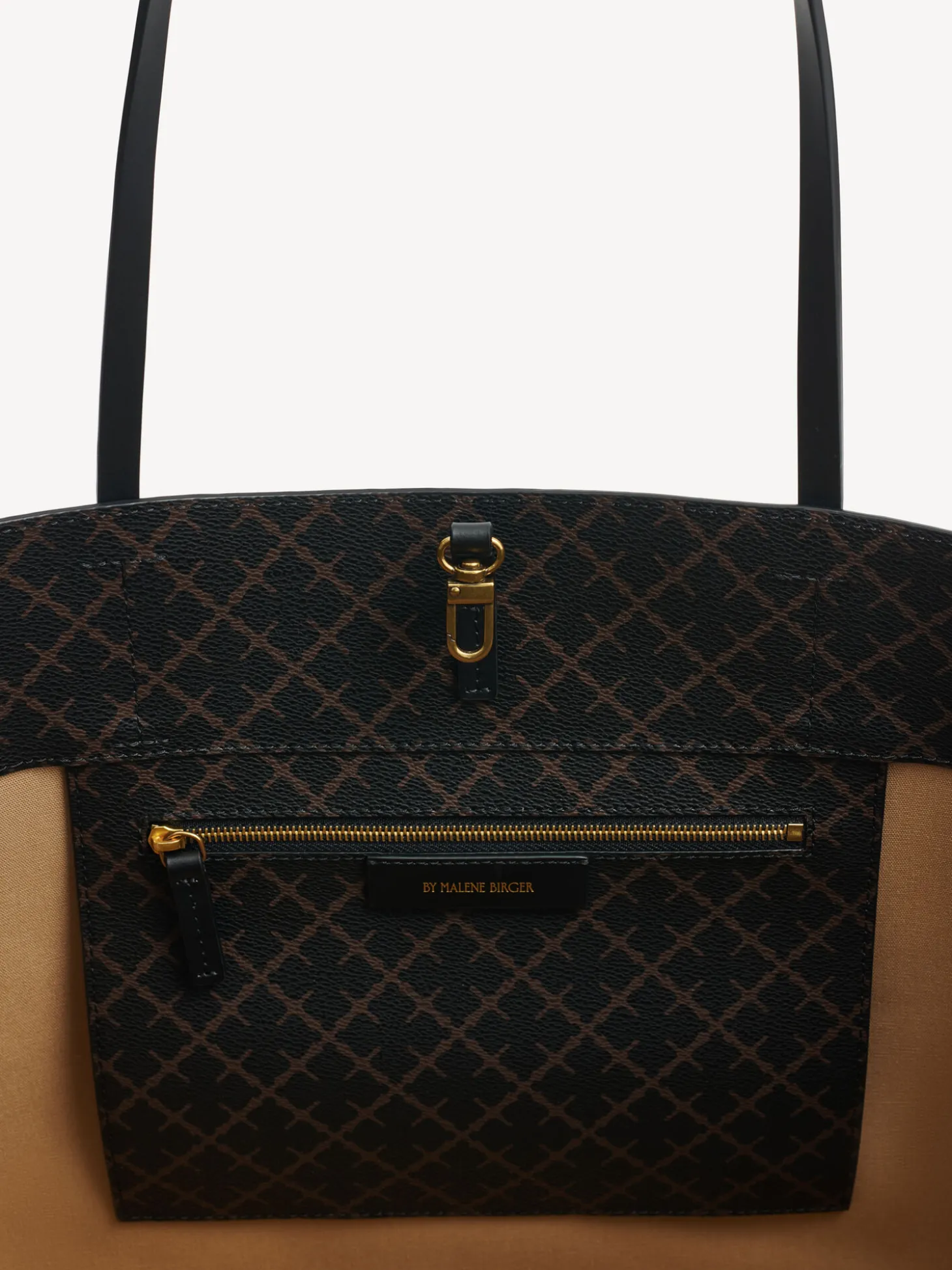 New By Malene Birger Abi tote bag med print DarkChokolate