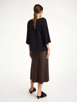 Sale By Malene Birger Bryar T-shirt i bomuld Black