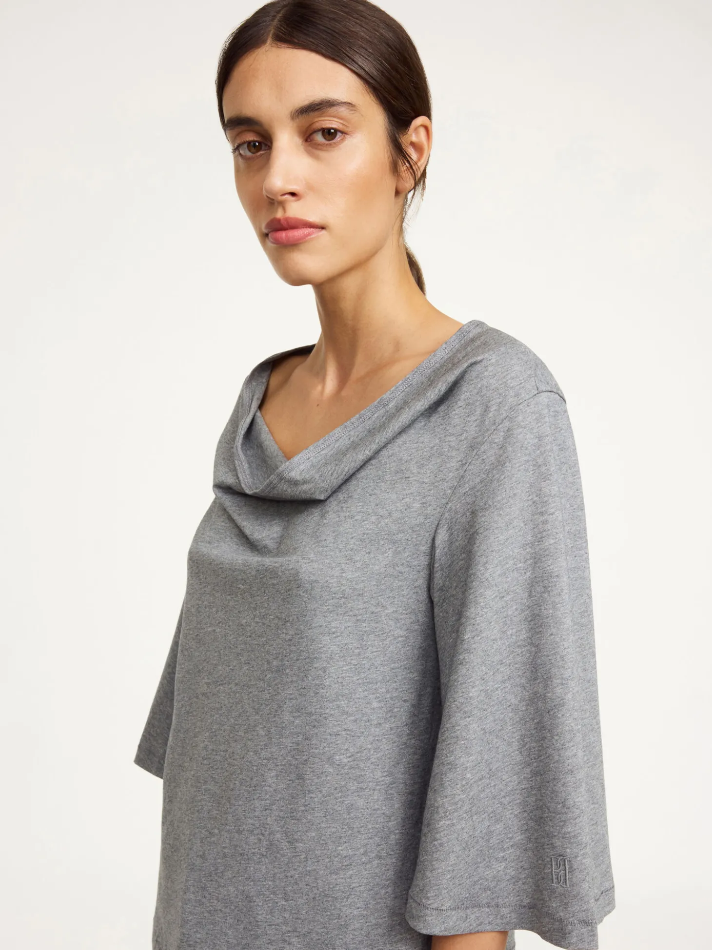 Fashion By Malene Birger Bryar T-shirt i bomuld GreyMelange
