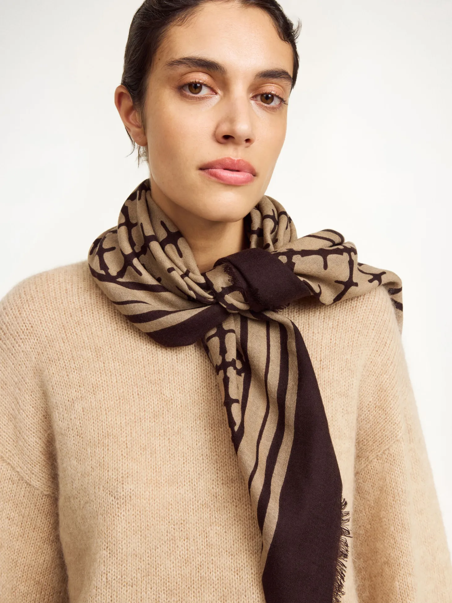 Best By Malene Birger Cornelis uldtørklæde DarkMahogany
