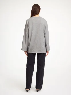Fashion By Malene Birger Fayeh lang&aelig;rmet T-shirt GreyMelange