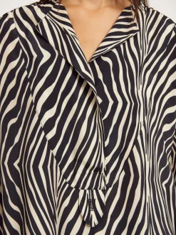 Clearance By Malene Birger Fayette skjorte i silkeblanding Zebra