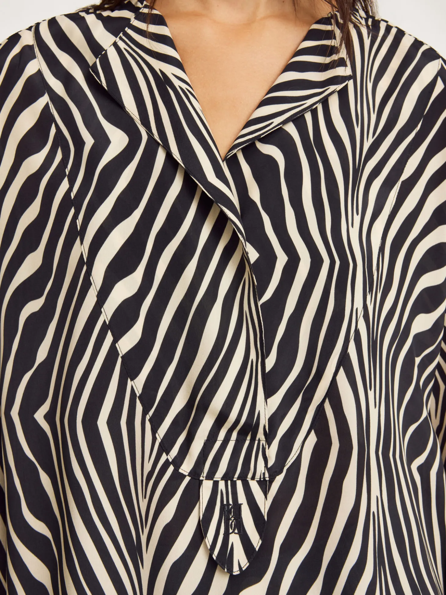 Clearance By Malene Birger Fayette skjorte i silkeblanding Zebra