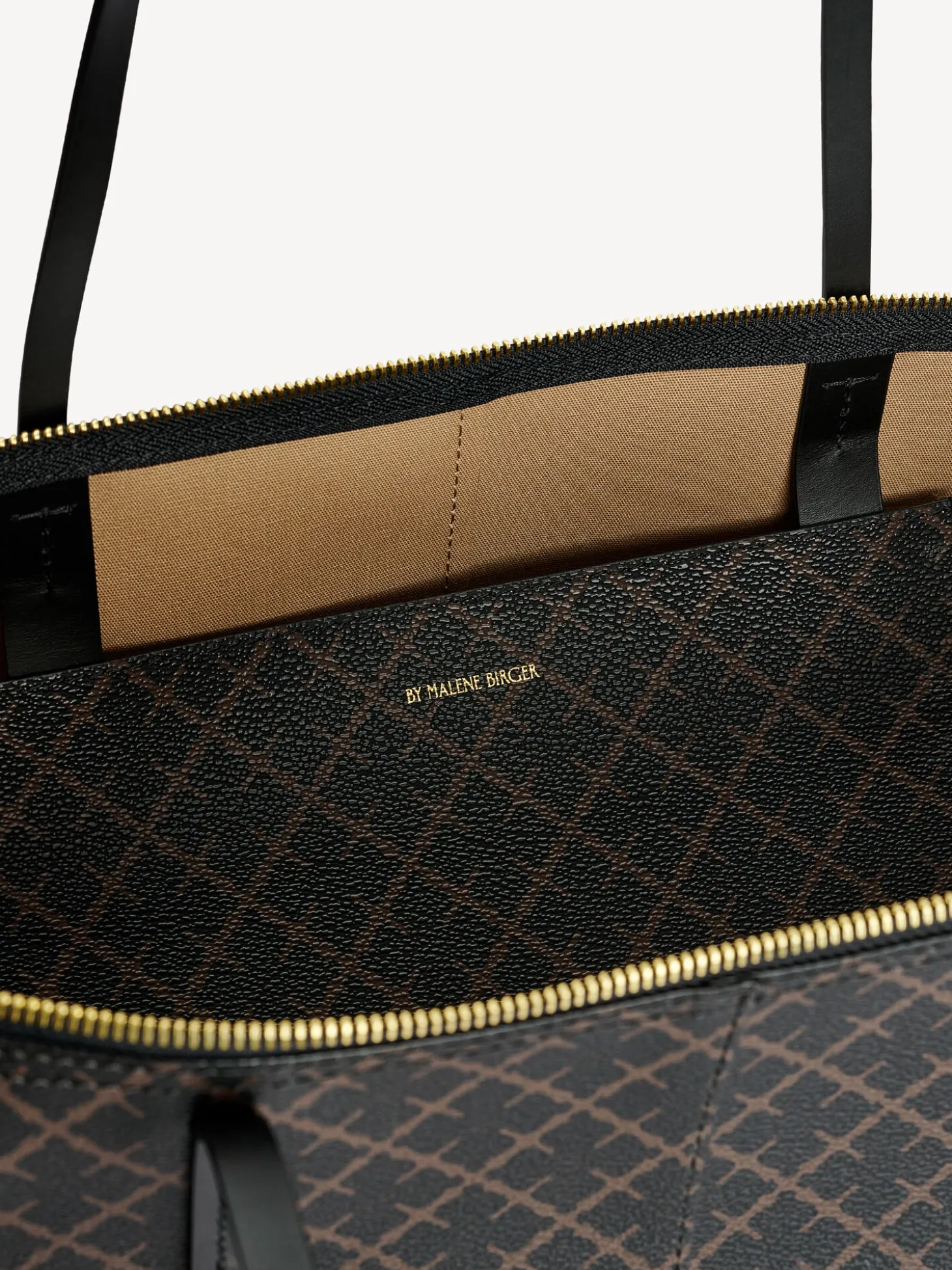 Online By Malene Birger Luze tote DarkChokolate