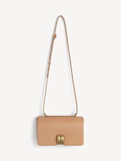 New By Malene Birger Noval skuldertaske i l&aelig;der Tan