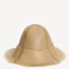Online By Malene Birger Sheelan hat i shearling Tannin